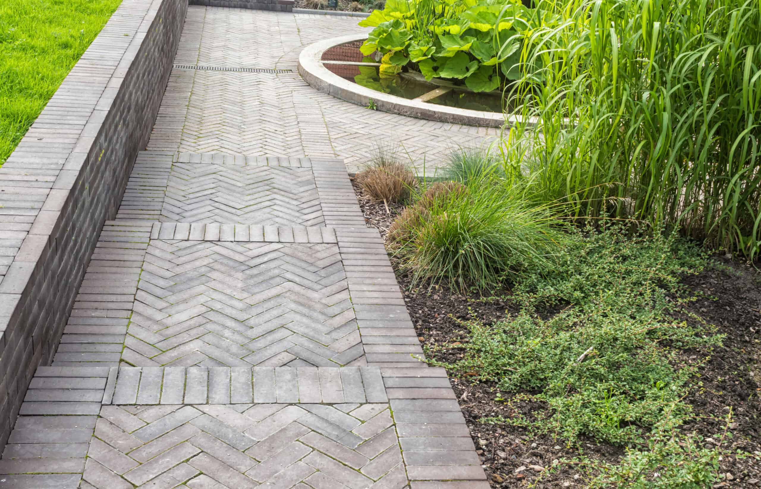Why Commercial Properties Are Choosing Pavers Over Traditional Concrete